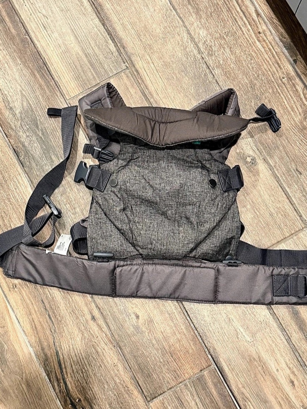 Infantino Flip 4-in-1 Convertible Carrier